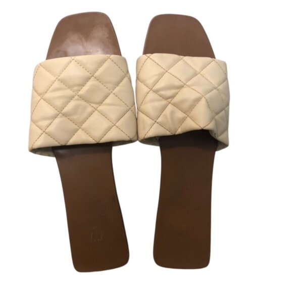 Quilted Cream Slide Sandals - Picture 1 of 4